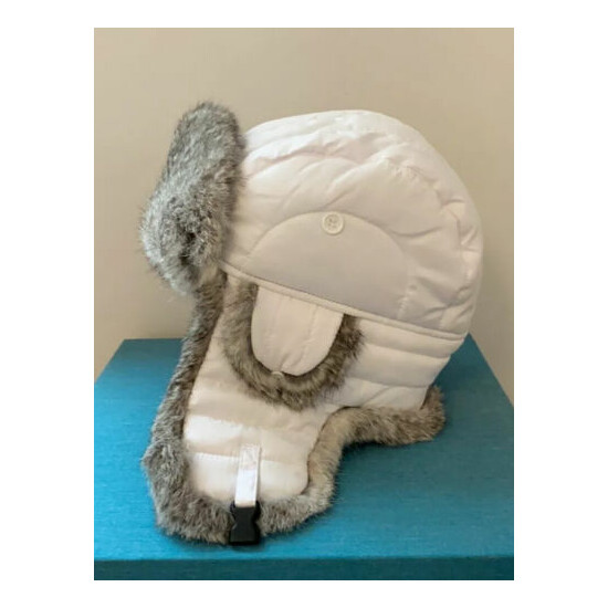 NWOT White crown cap with gray rabbit fur. So Cute Thumb {2}