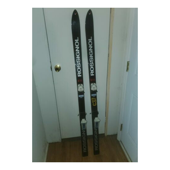 Rossignol skis 5 ft. 2 in. Tall. With bindings.  Thumb {1}