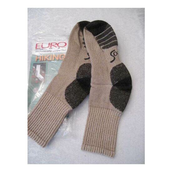 EUROSOCKS Technically Superior HIKING Socks Beige Mens Womens SZ M ITALY Thumb {4}