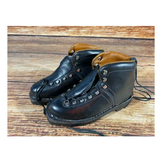 SCARPA ASOLO Leather Vintage Alpine Ski Boots EU37 US4 Mondo 232 Cable Bindings Thumb {1}