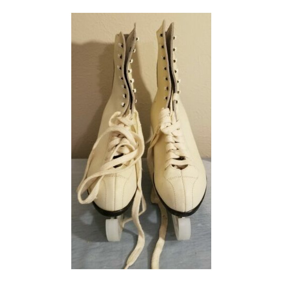 Vintage Hudora Ice Skates With Bag Size 39/8.5 Thumb {1}