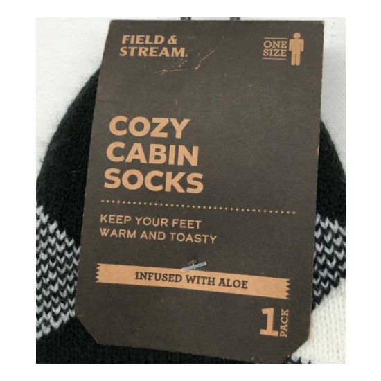 Field & Stream Socks Men’s Fits Shoe Size 8-12.5 Aloe Infused Black & White image {2}