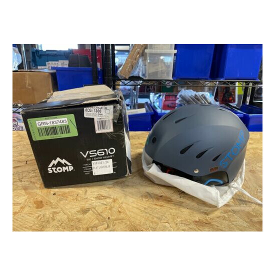 STOMP size LARGE Ski & Snowboarding Sports Helmet flat light blue  image {1}