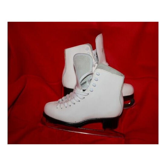 Jackson "Artiste" ice skates White leather YOUTH size UK 8.3  Thumb {1}