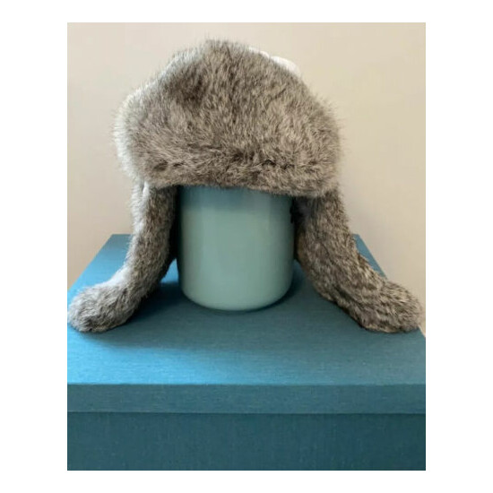 NWOT White crown cap with gray rabbit fur. So Cute image {3}